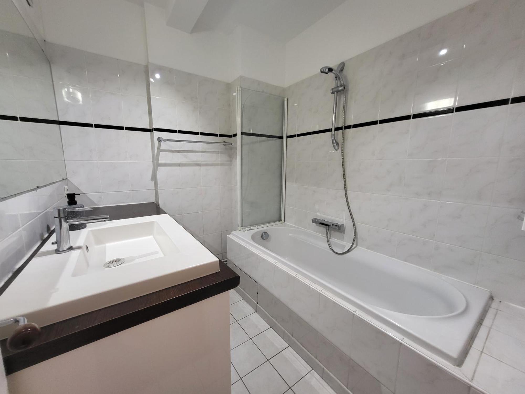 Spacious And Comfortable Apartment - Perfect For Families & Friends - Near Public Transportation Montrouge Buitenkant foto